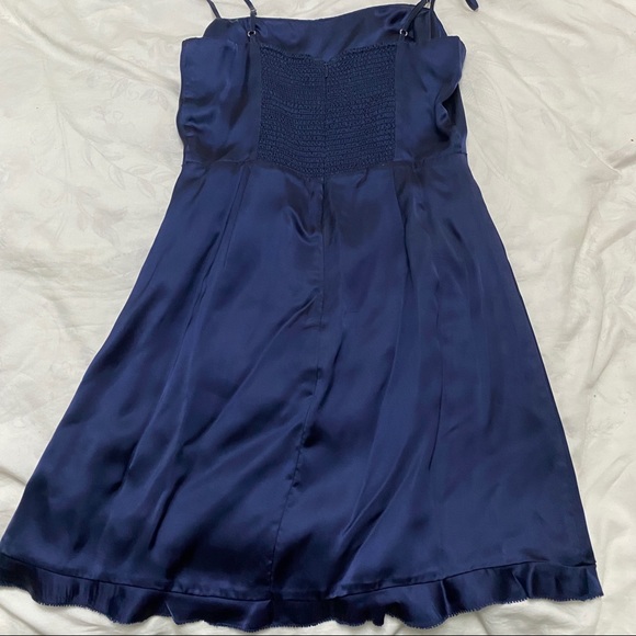NWOT Aritzia x Wilfred Satin Dress - Picture 4 of 8
